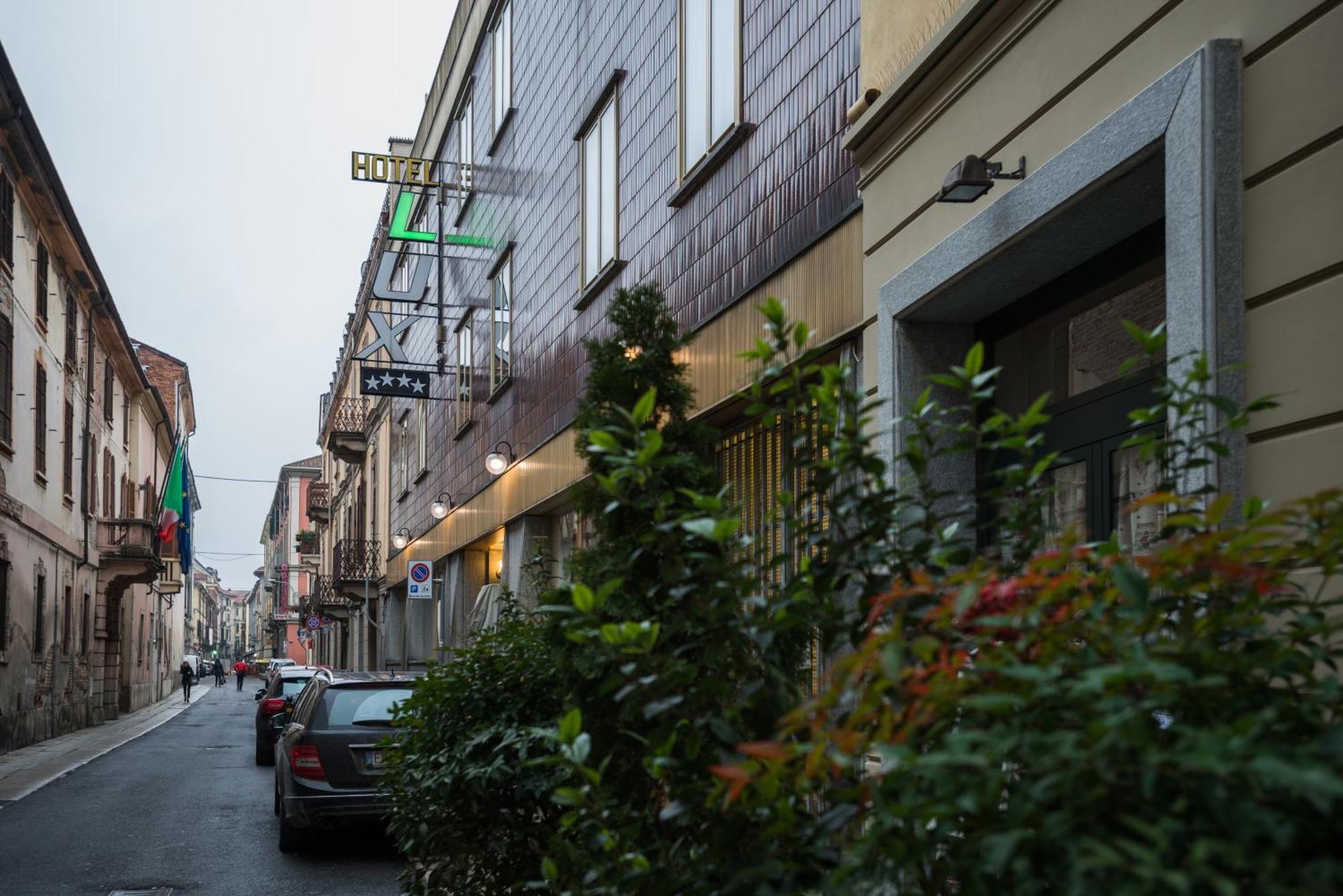 力士酒店 亚历山德里亚 外观 照片