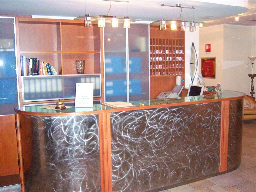 力士酒店 亚历山德里亚 外观 照片